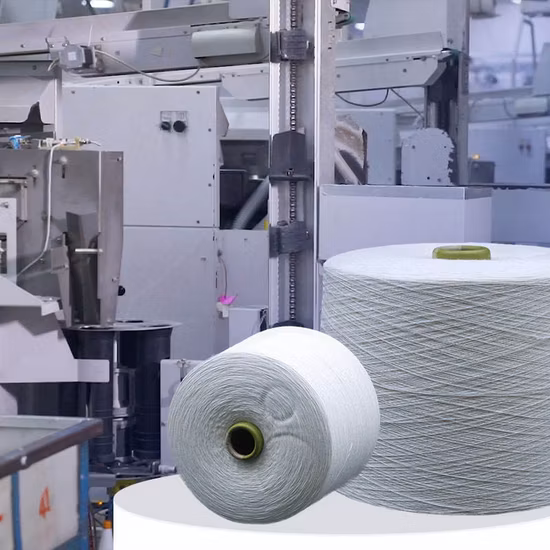 40er-Jahre-Mischgarn aus 50 % Viskose und 50 % Baumwolle zum Stricken und Weben von Textilien